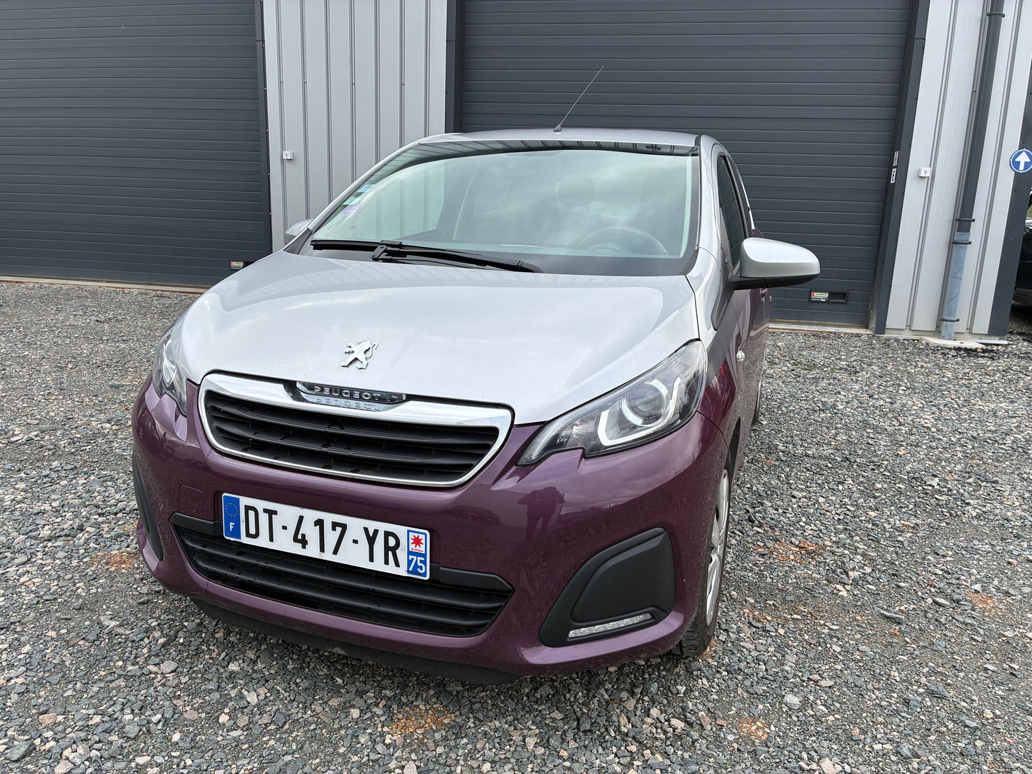 PEUGEOT 108 1.2VTi